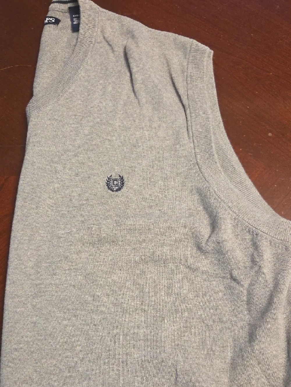 Chaps Men's V-Neck Sweater in Light Heather Gray with Navy Embroidery - Picture 4 of 4